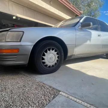 Lexus LS 400 Part Out