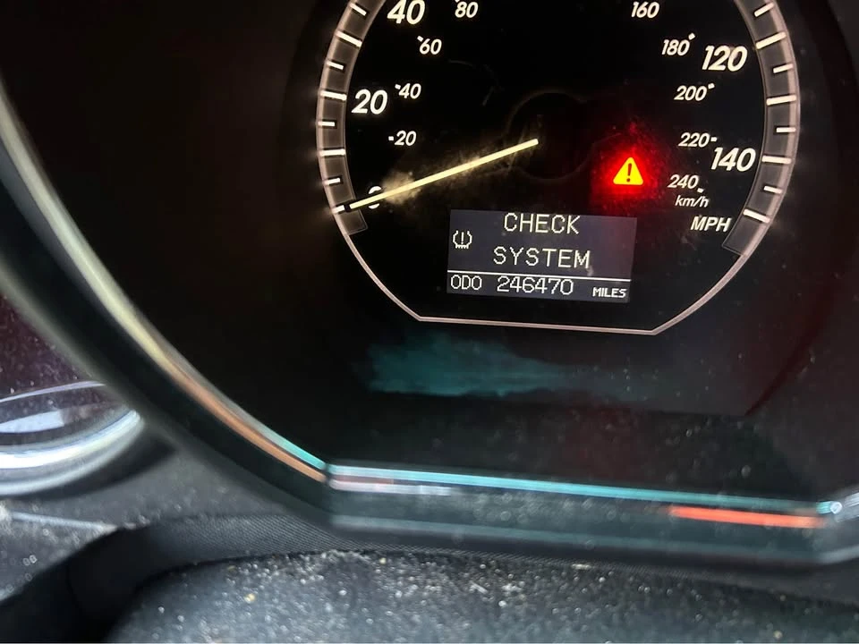 2007 Lexus RX 2nd Gen - Image 6 of 10