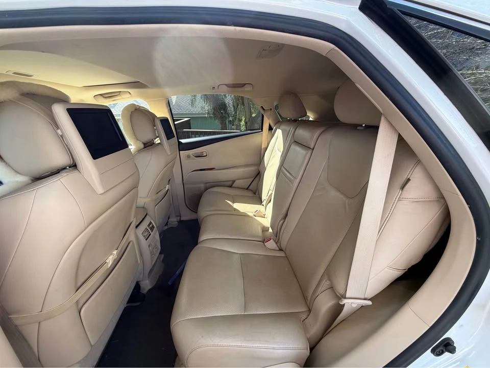 2011 Lexus RX 3rd Gen - Image 7 of 10