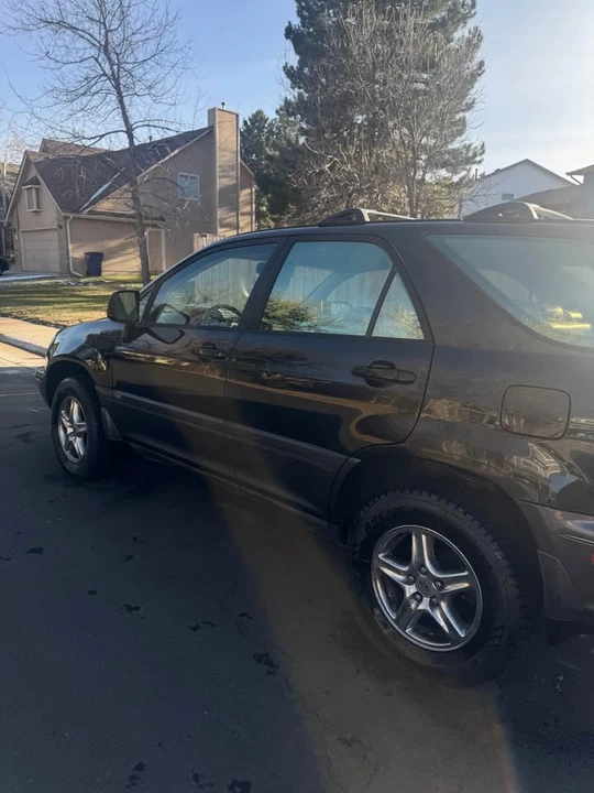 2003 Lexus RX 1st Gen - Image 3 of 5