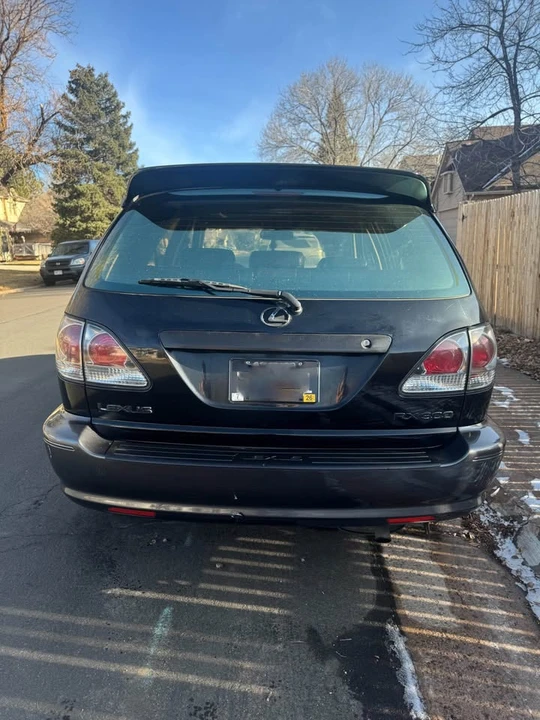 2003 Lexus RX 1st Gen - Image 2 of 5
