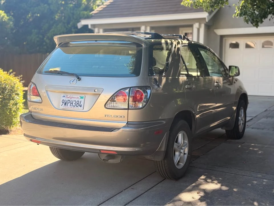2002 Lexus RX 1st Gen - Image 3 of 6