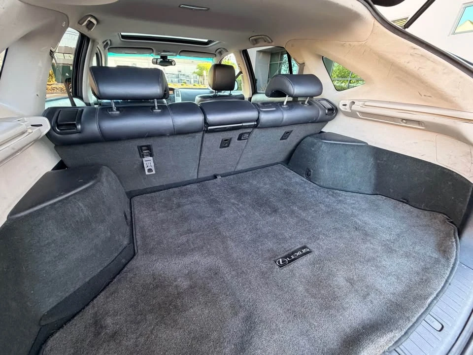 2004 Lexus RX 2nd Gen - Image 9 of 10