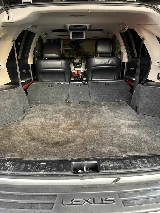 2004 Lexus RX 2nd Gen - Image 3 of 9