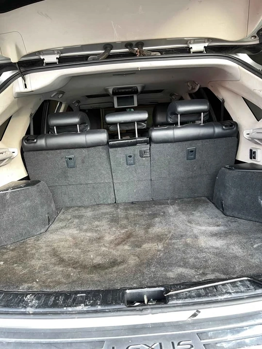 2004 Lexus RX 2nd Gen - Image 4 of 9