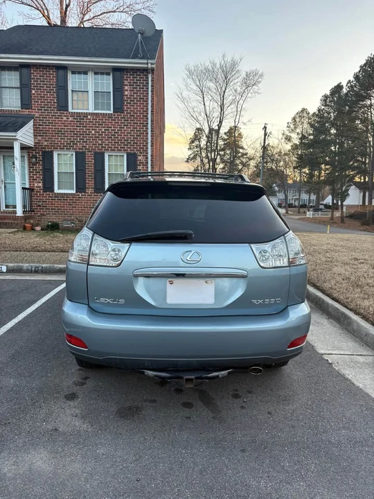2004 Lexus RX 2nd Gen - Image 2 of 8