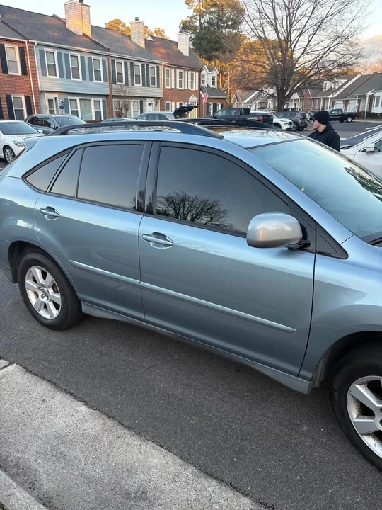 2004 Lexus RX 2nd Gen - Image 3 of 8
