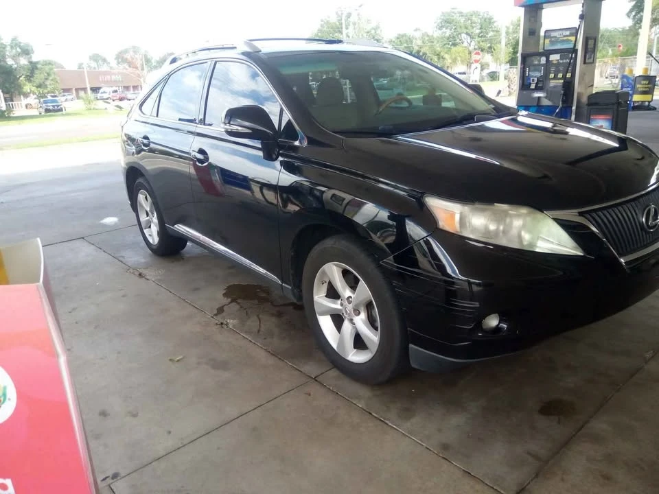 2010 Lexus RX 3rd Gen - Image 2 of 8