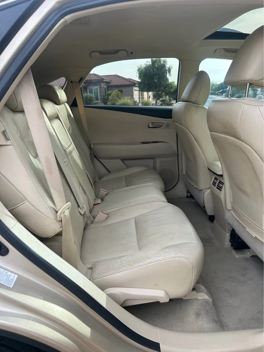 2010 Lexus RX 3rd Gen - Image 6 of 10