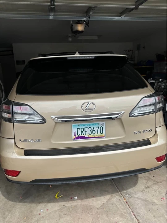 2010 Lexus RX 3rd Gen - Image 5 of 10
