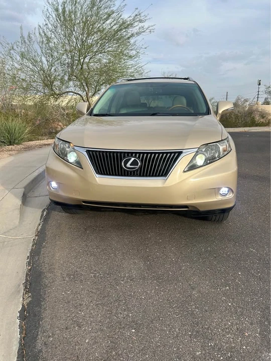 2010 Lexus RX 3rd Gen - Image 2 of 10