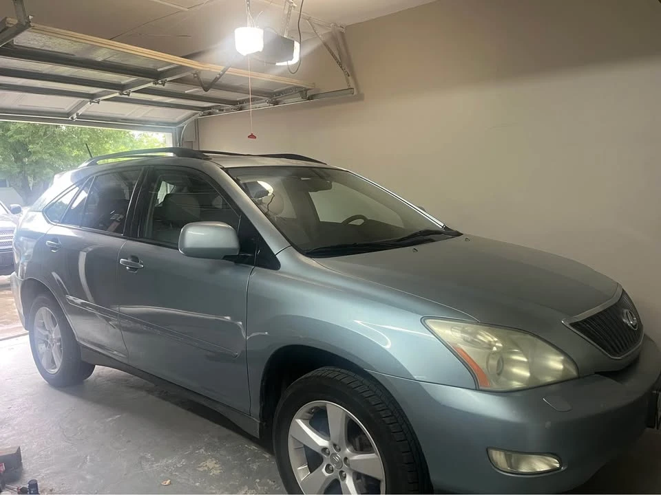 2007 Lexus RX 2nd Gen - Image 2 of 9