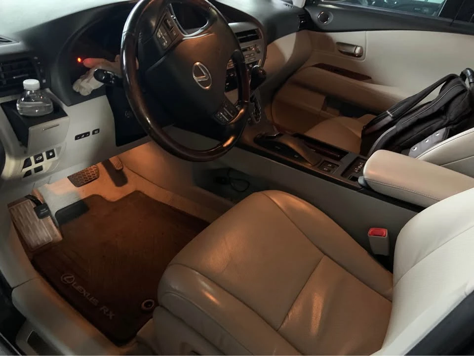 2011 Lexus RX 3rd Gen - Image 5 of 10