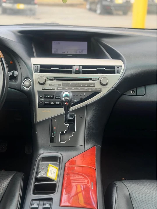 2011 Lexus RX 3rd Gen - Image 7 of 9