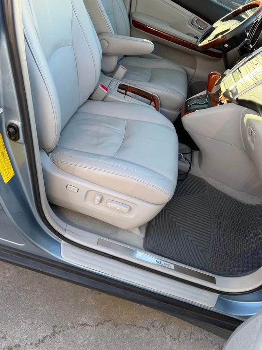 2008 Lexus RX 2nd Gen - Image 7 of 9