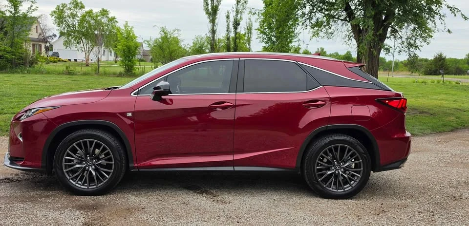 2016 Lexus RX 4th Gen - Image 9 of 11