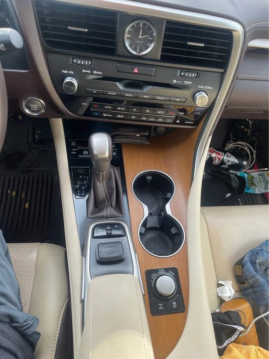 2016 Lexus RX 4th Gen - Image 4 of 4