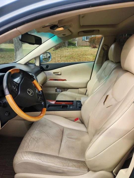 2010 Lexus RX 3rd Gen - Image 3 of 4