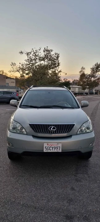 2004 Lexus RX 2nd Gen - Image 8 of 10