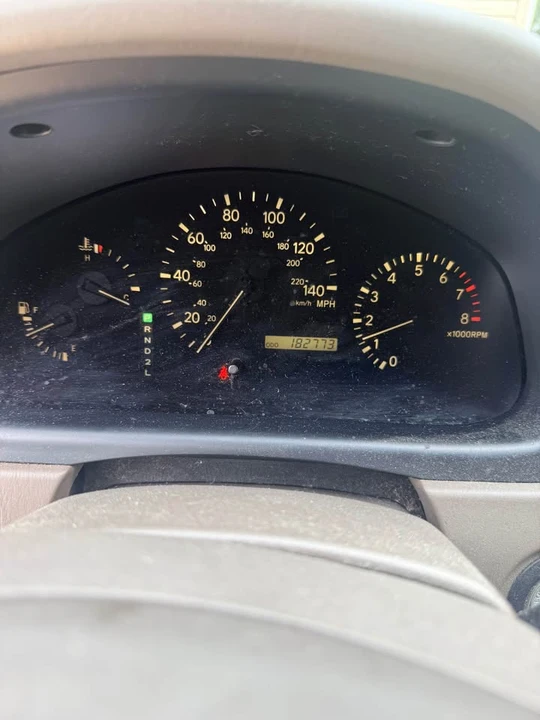 2000 Lexus RX 1st Gen - Image 8 of 8