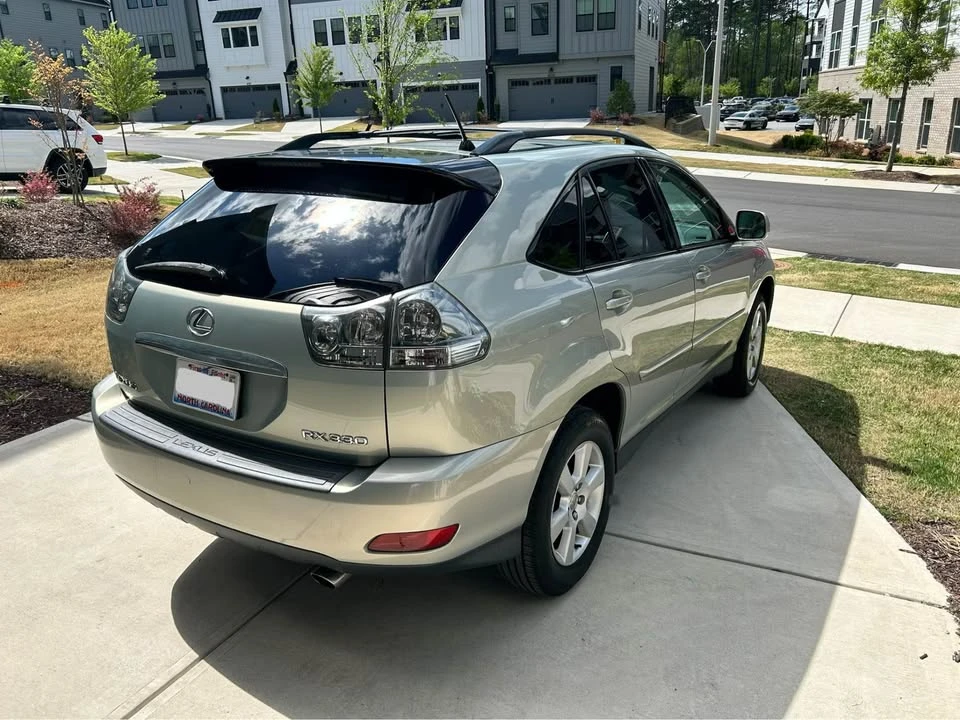 2004 Lexus RX 2nd Gen - Image 10 of 10