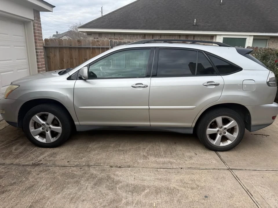 2008 Lexus RX 2nd Gen - Image 4 of 4