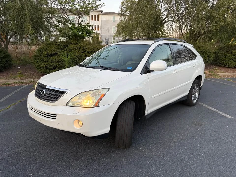 2006 Lexus RX 2nd Gen - Image 3 of 10