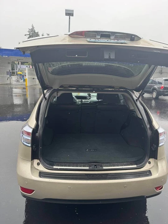 2011 Lexus RX 3rd Gen - Image 6 of 8