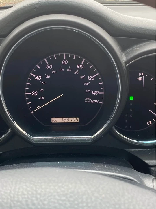 2006 Lexus RX 2nd Gen - Image 2 of 4