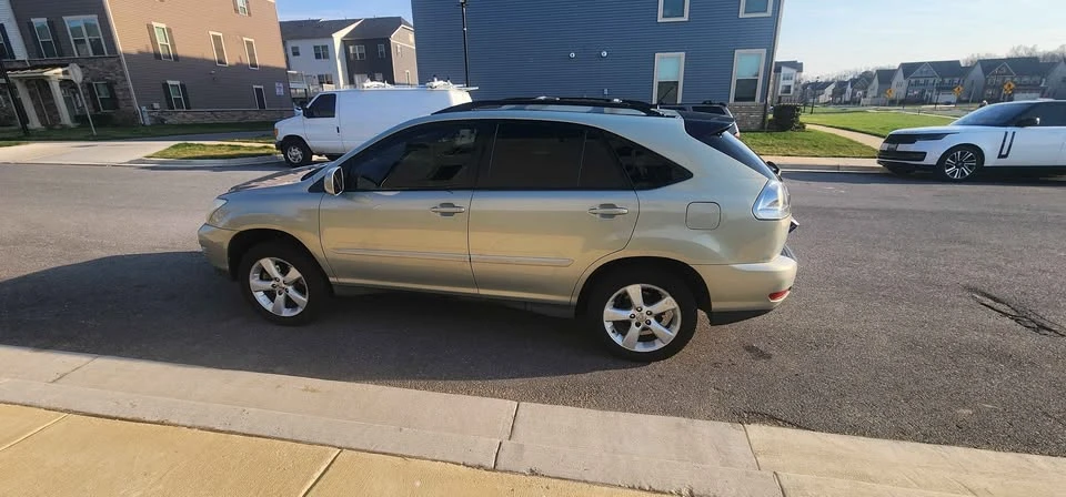 2006 Lexus RX 2nd Gen - Image 8 of 10