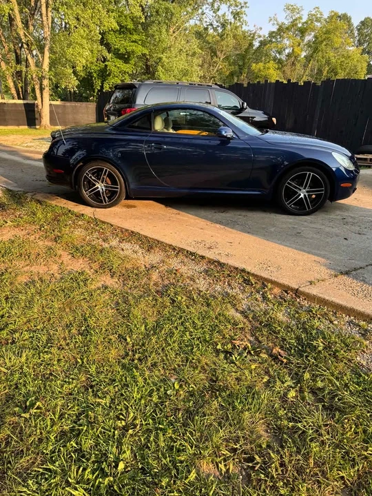 2003 Lexus SC430 - Image 10 of 10