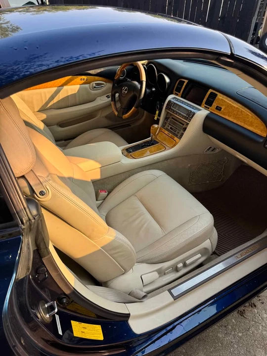 2003 Lexus SC430 - Image 7 of 10