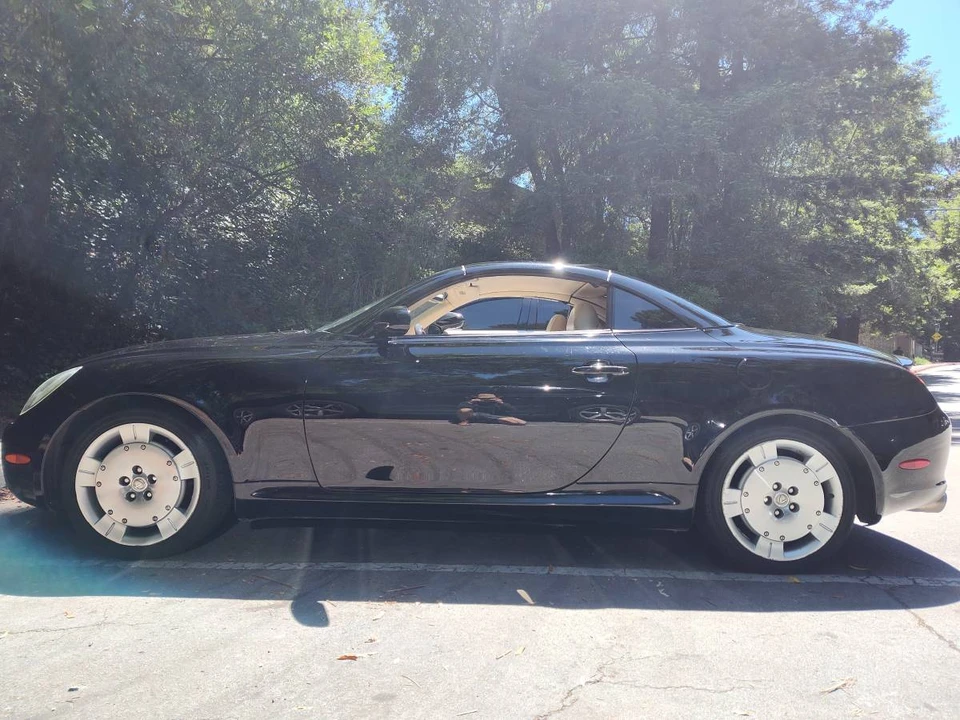 2002 Lexus SC430 - Image 3 of 7