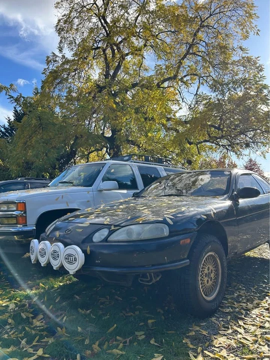 Lexus SC400 - Image 3 of 8