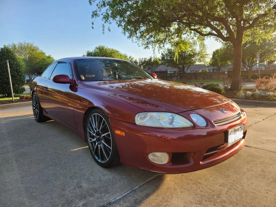 Lexus SC400 - Image 2 of 10