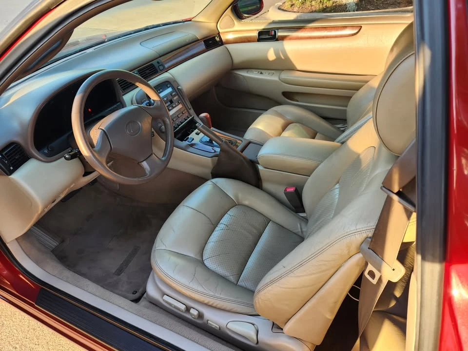 Lexus SC400 - Image 7 of 10
