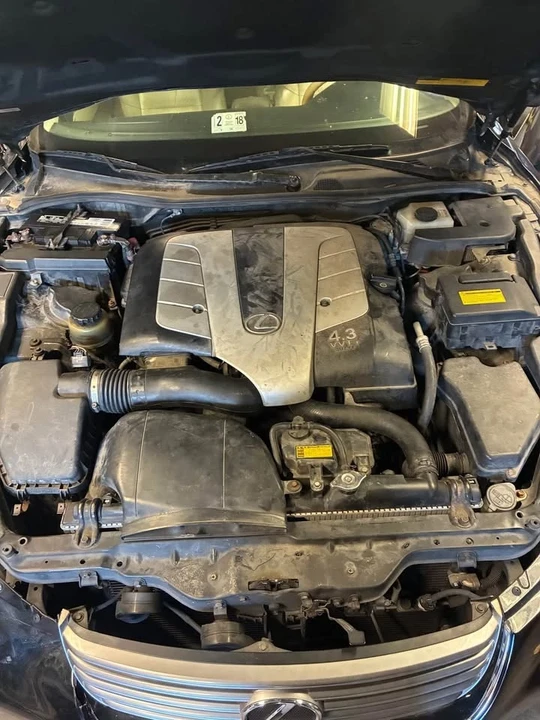 2005 Lexus SC400 - Image 4 of 7