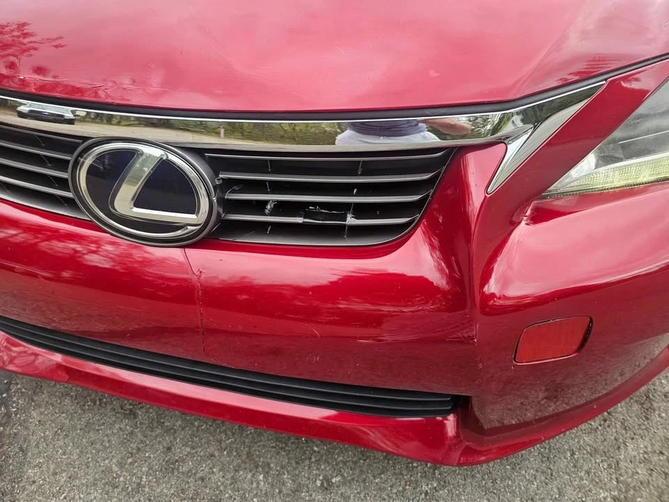 2013 Lexus CT - Image 2 of 10
