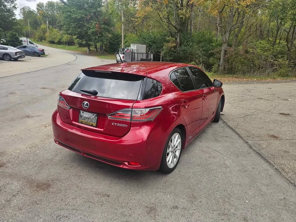2013 Lexus CT - Image 8 of 10