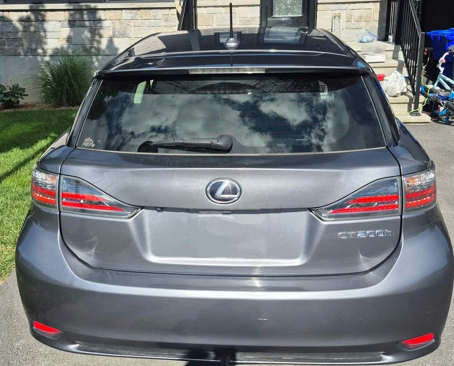 2012 Lexus CT - Image 4 of 10