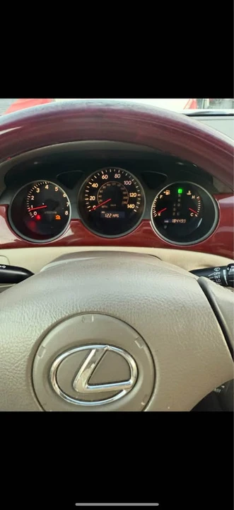 2003 Lexus ES 4th Gen - Image 4 of 5