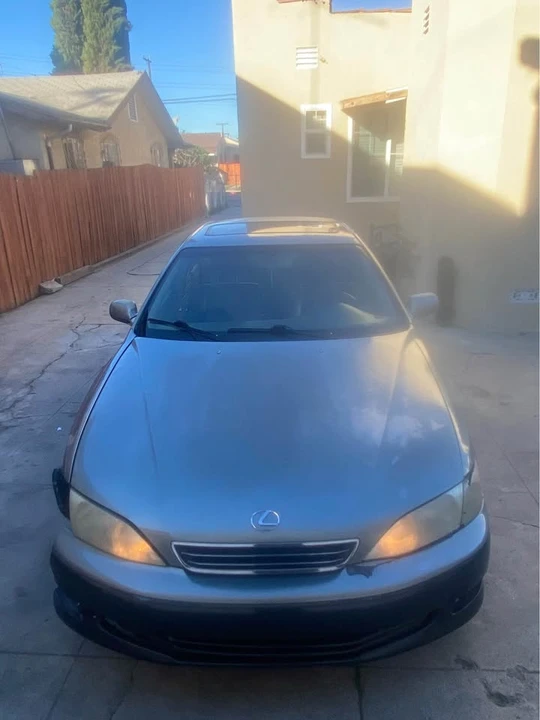 2001 Lexus ES 3rd Gen - Image 6 of 7