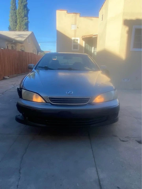 2001 Lexus ES 3rd Gen - Image 4 of 7