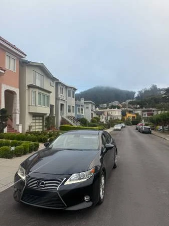 Lexus ES 3rd Gen - Image 2 of 4