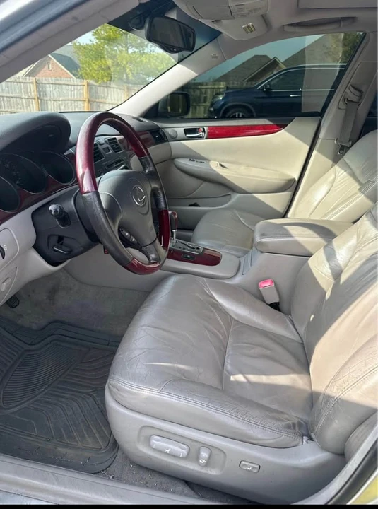 2004 Lexus ES 4th Gen - Image 4 of 6