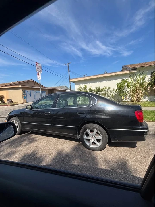 Lexus GS - Image 2 of 7