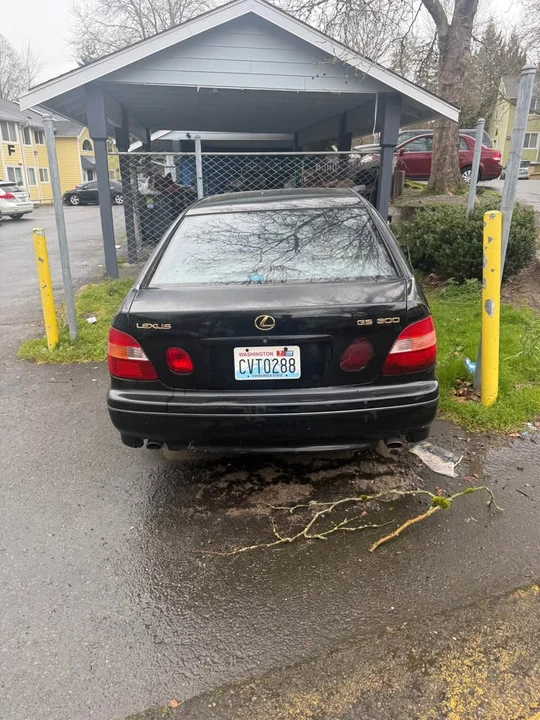 1997 Lexus GS 2nd Gen - Image 2 of 7