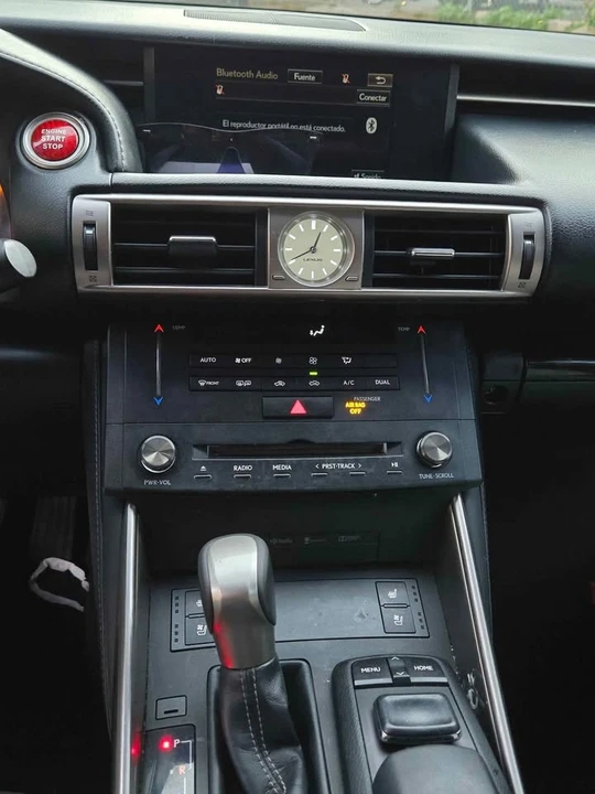 2016 Lexus IS 3rd Gen - Image 6 of 8