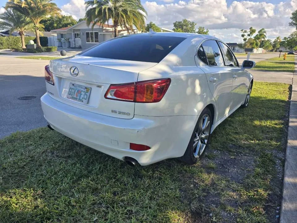 2009 Lexus IS 2nd Gen - Image 6 of 9