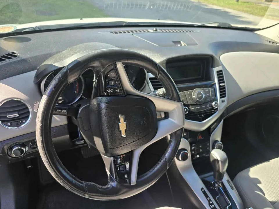 2009 Lexus IS 2nd Gen - Image 8 of 9